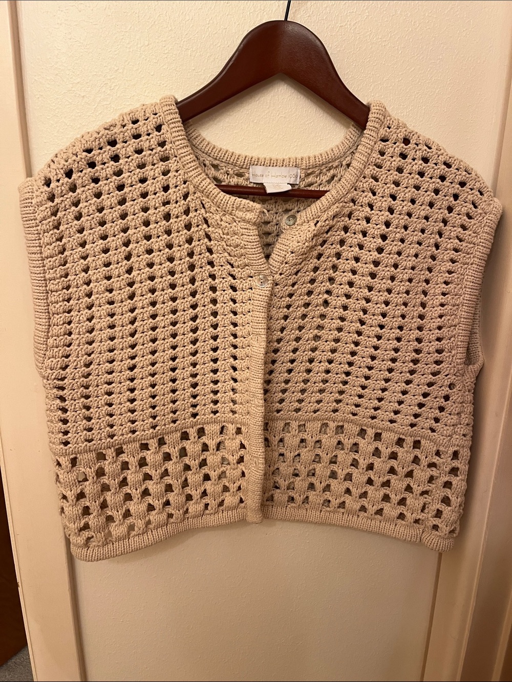 House of Harlow 1960 Open Crochet Knit Vest - Cream
